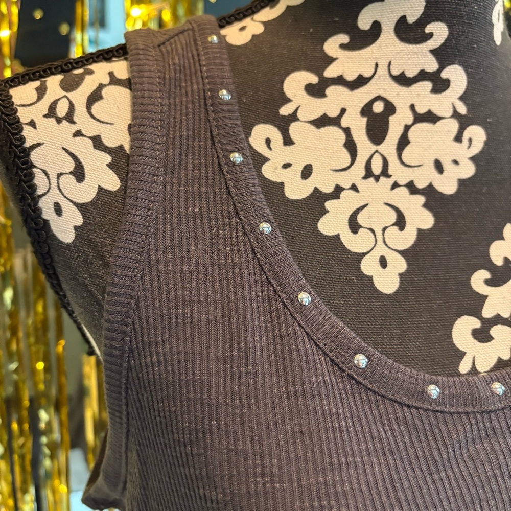 Maurices Grey Studded Rivet Tank Top Size Medium EUC Casual Sexy 2022 Rockstar M - Picture 5 of 11